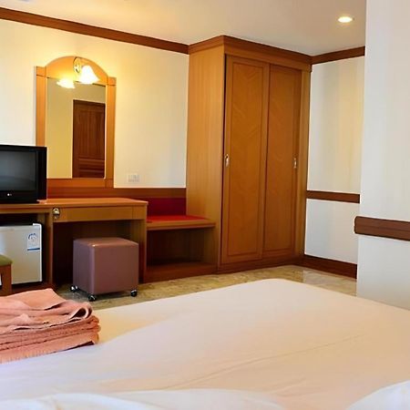 P.72 Hotel Pattaya Eksteriør bilde