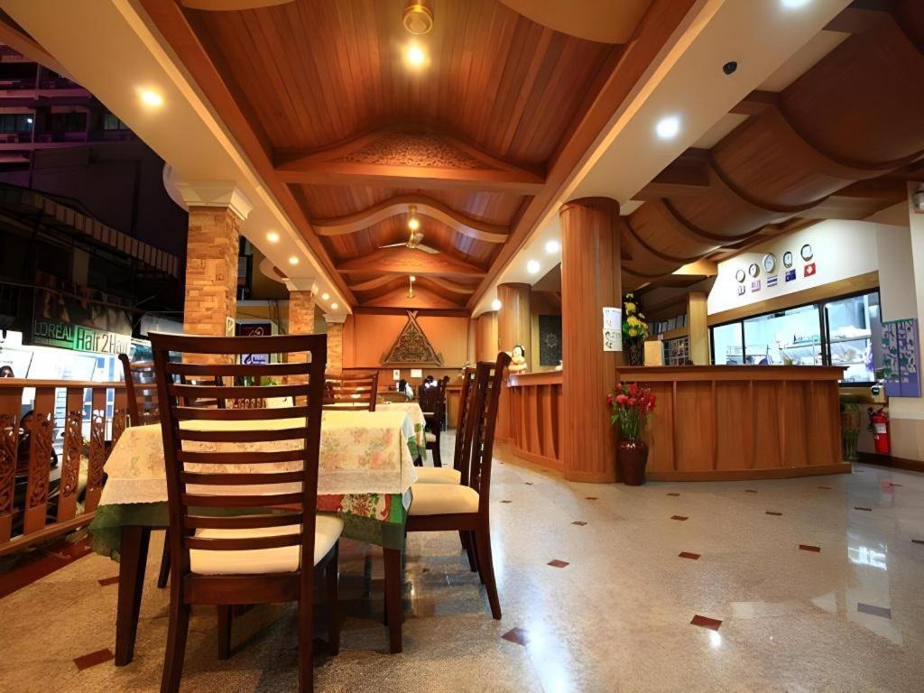 P.72 Hotel Pattaya Eksteriør bilde