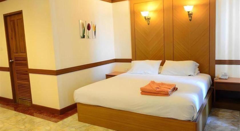 P.72 Hotel Pattaya Eksteriør bilde