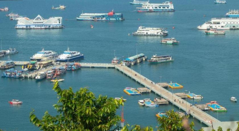 P.72 Hotel Pattaya Eksteriør bilde