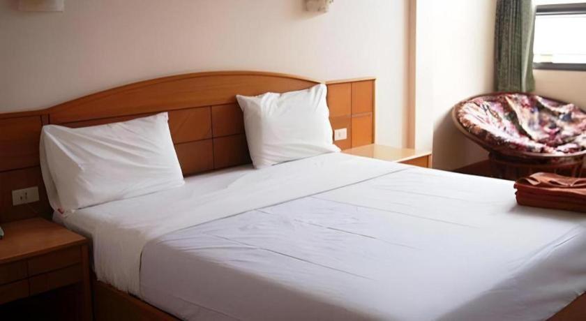 P.72 Hotel Pattaya Eksteriør bilde
